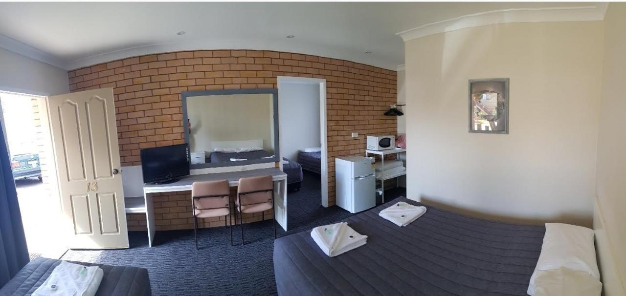 Goldfields Motel Blayney ภายนอก รูปภาพ
